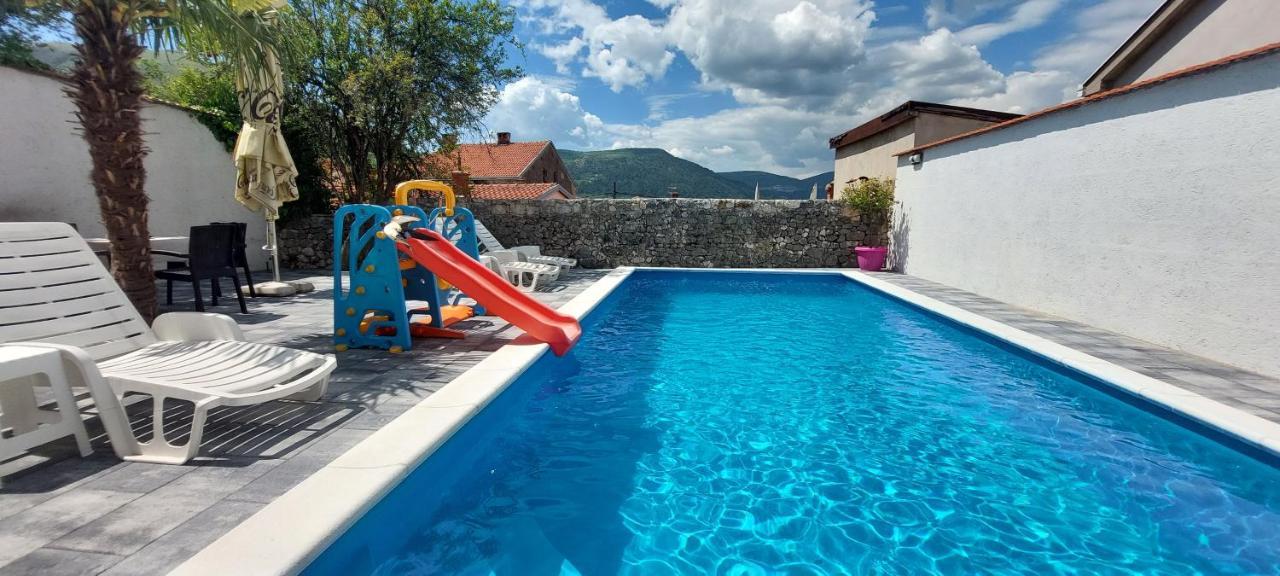 Skyline Apartments Mostar Bilik gambar
